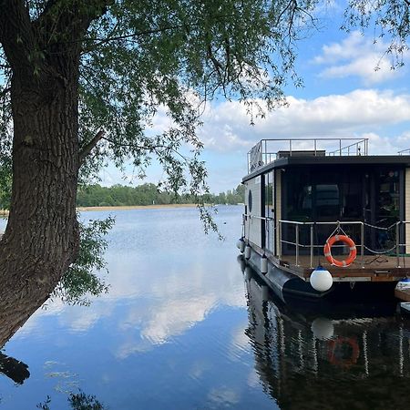 Gudowo Houseboat酒店 外观 照片